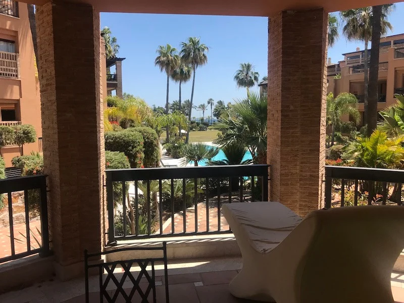 4 Bedroom Apartment with Terrace for Sale in San Pedro de Alcántara
