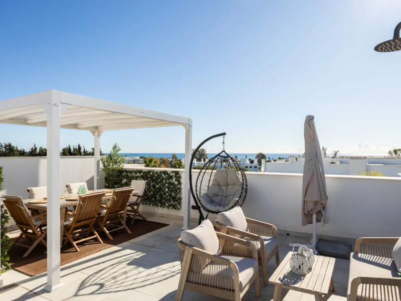 3 Bedroom Private Villa for Sale in Estepona