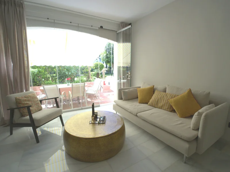 3 Bedroom Apartment for Rent in Puerto Banús, Marbella