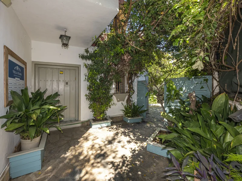 12 Bedroom Private Villa for Sale in Marbella