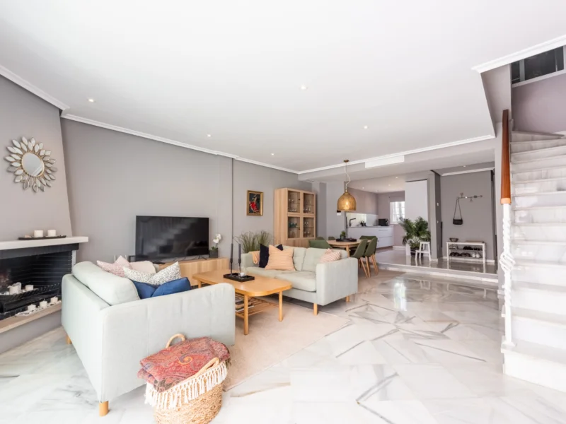 3 Bedroom Private Villa for Sale in Arco Iris, Milla de Oro, Marbella