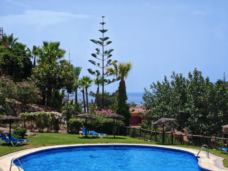 2 Bedroom Apartment with Terrace for Sale in La Reserva de Marbella, Las Chapas, Marbella