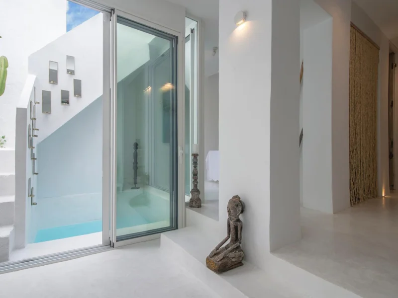 2 Bedroom Apartment for Sale in Las Chapas, Marbella