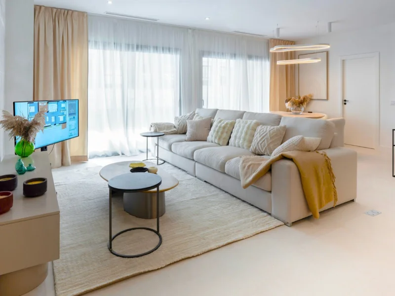 3 Bedroom Apartment with Terrace for Sale in Marbella