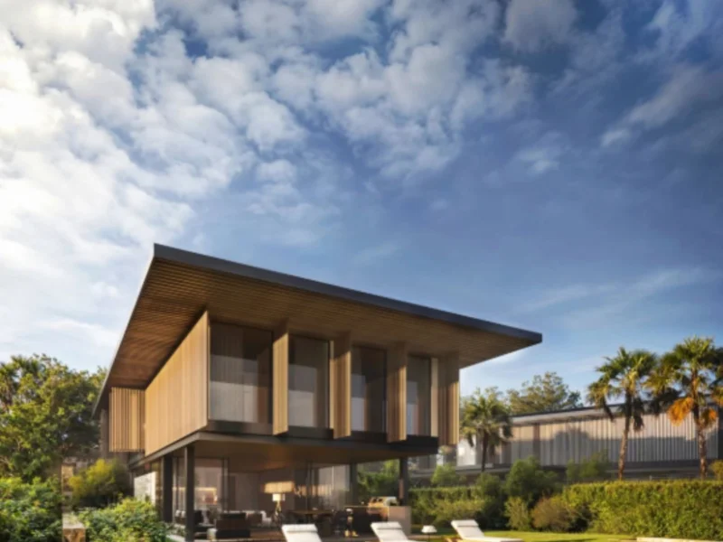 4 Bedroom Private Villa with Terrace for Sale in Marbella