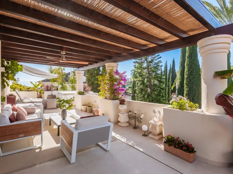 3 Bedroom Apartment for Sale in Las Alamandas, Nueva Andalucía, Marbella