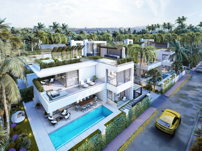 5 Bedroom Private Villa with Terrace for Sale in Milla de Oro, Marbella
