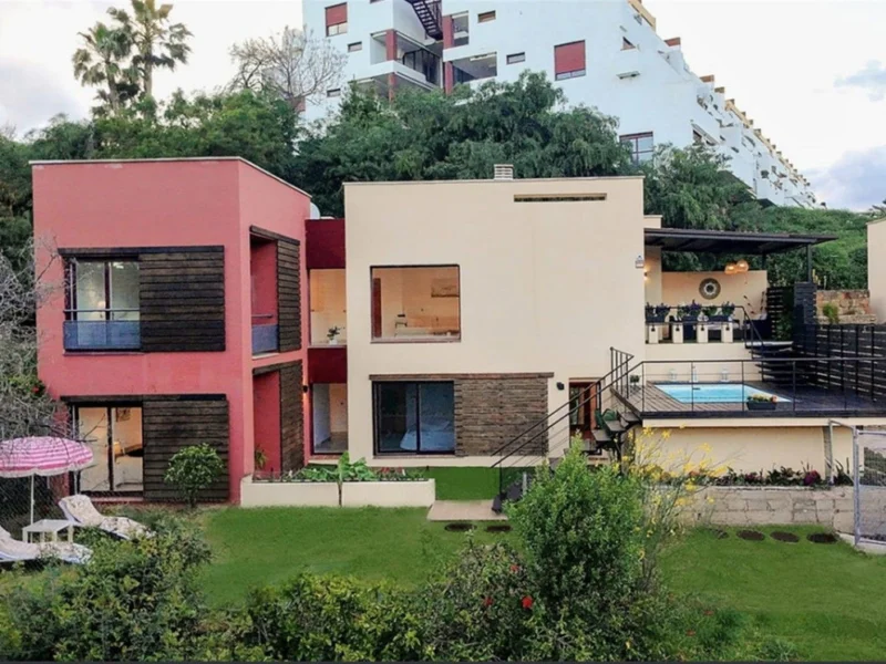 3 Bedroom Private Villa for Sale in Benahavís