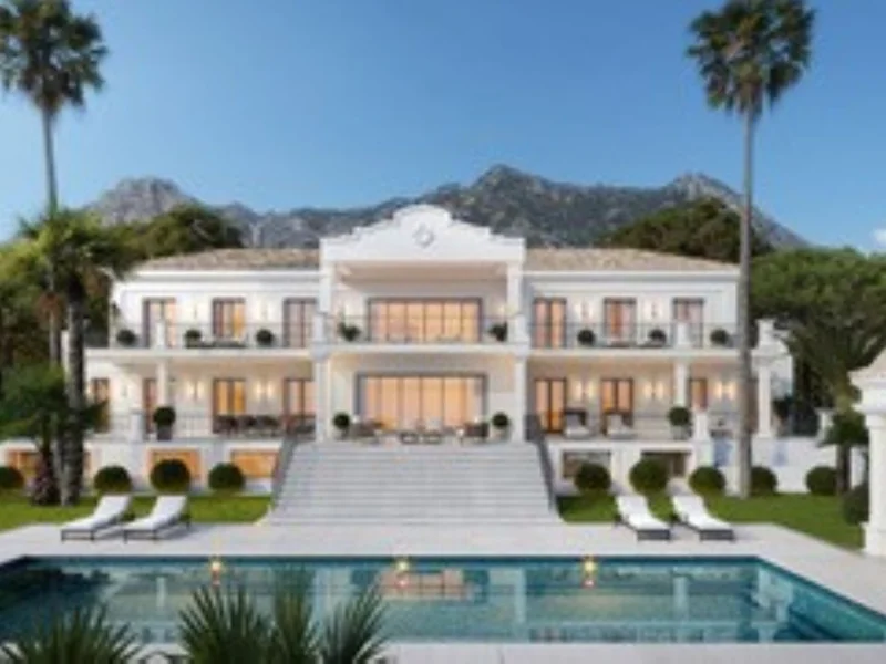 6 Bedroom Private Villa for Sale in Milla de Oro, Marbella